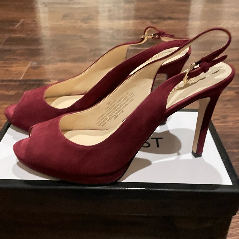 Ladies sling back by Nine West